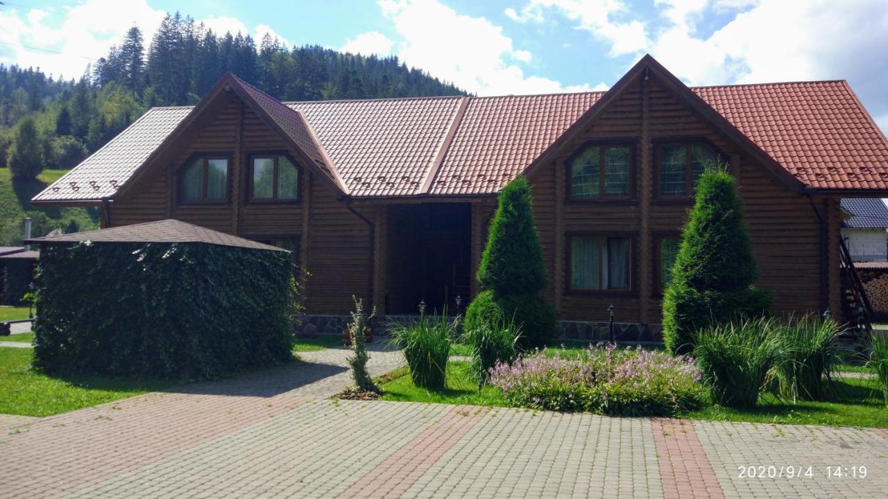 טטאריב Mini Hotel Zakrut מראה חיצוני תמונה